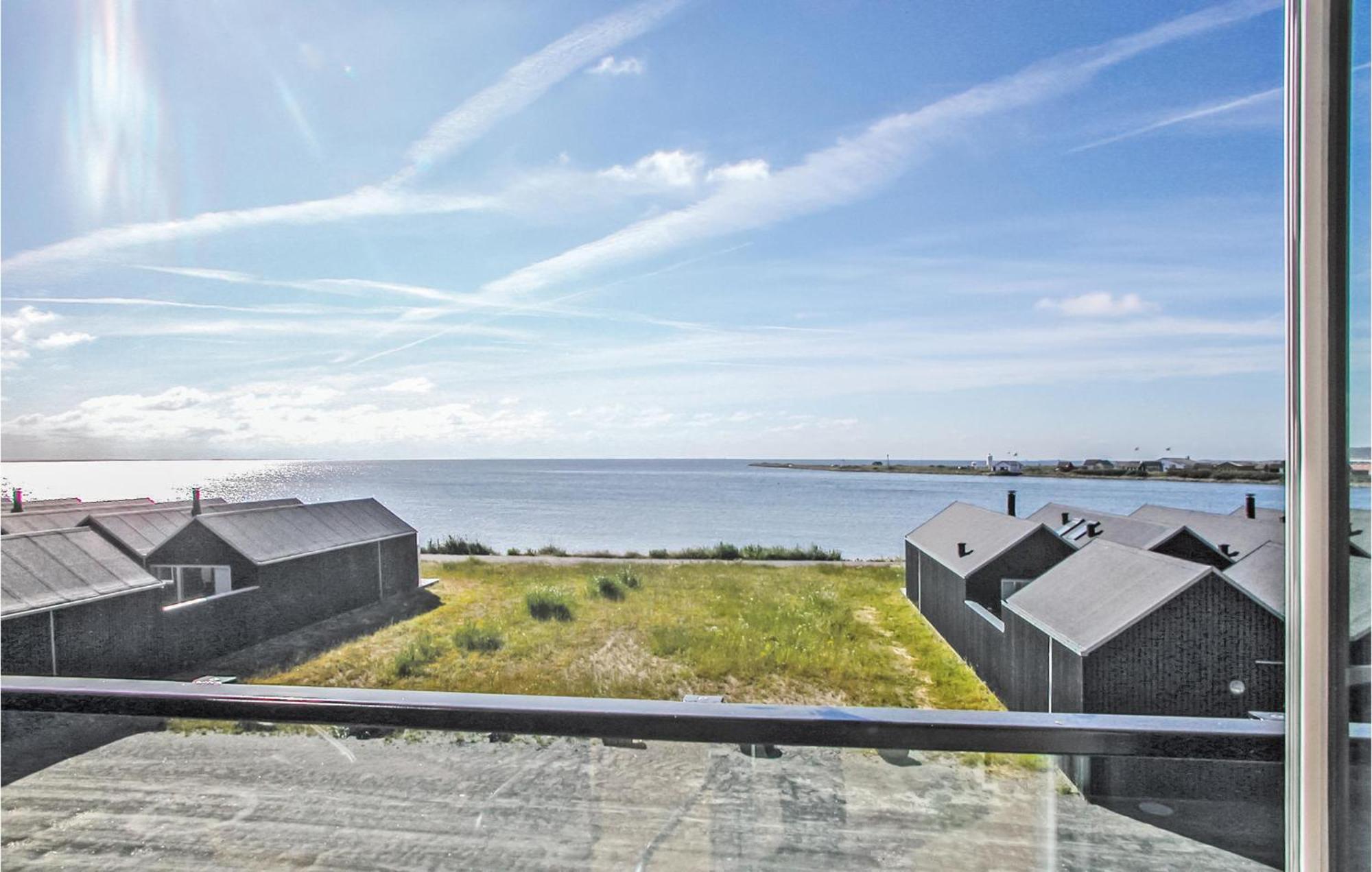2 Bedroom Gorgeous Home In Hvide Sande Esterno foto